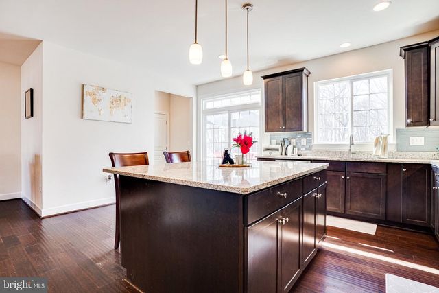 16628 DANRIDGE MANOR DR, Woodbridge, VA 22191