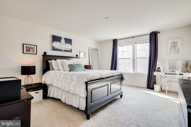 16628 DANRIDGE MANOR DR, Woodbridge, VA 22191