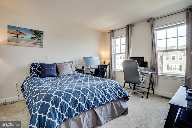 16628 DANRIDGE MANOR DR, Woodbridge, VA 22191