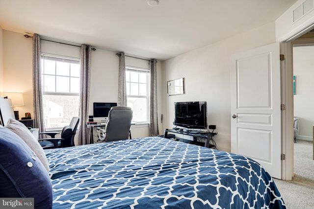 16628 DANRIDGE MANOR DR, Woodbridge, VA 22191