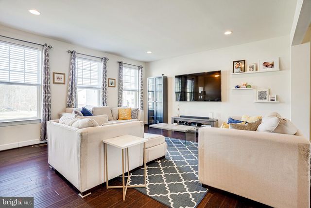 16628 DANRIDGE MANOR DR, Woodbridge, VA 22191