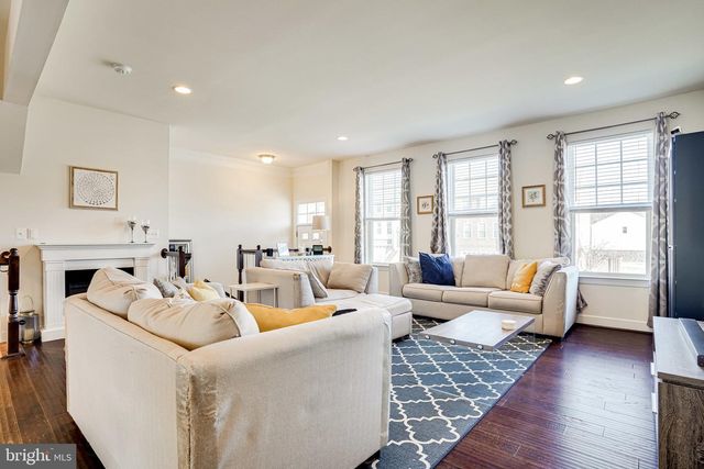 16628 DANRIDGE MANOR DR, Woodbridge, VA 22191