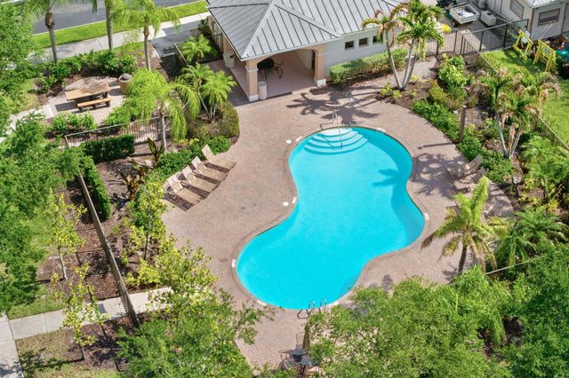 10520 SW Stephanie Way 2-203, Port St Lucie, FL 34987
