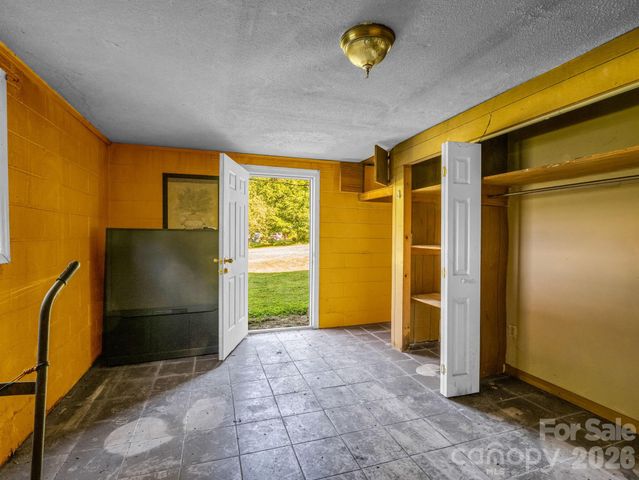 176 Michael Street, Bostic, NC 28018