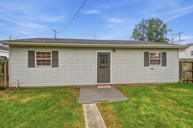 902 S Mulberry Street 902 S Mulberry Street, Troy, OH 45373