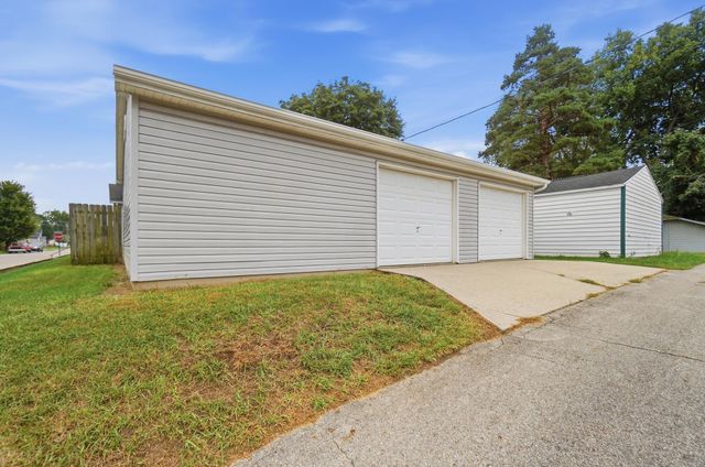 902 S Mulberry Street 902 S Mulberry Street, Troy, OH 45373