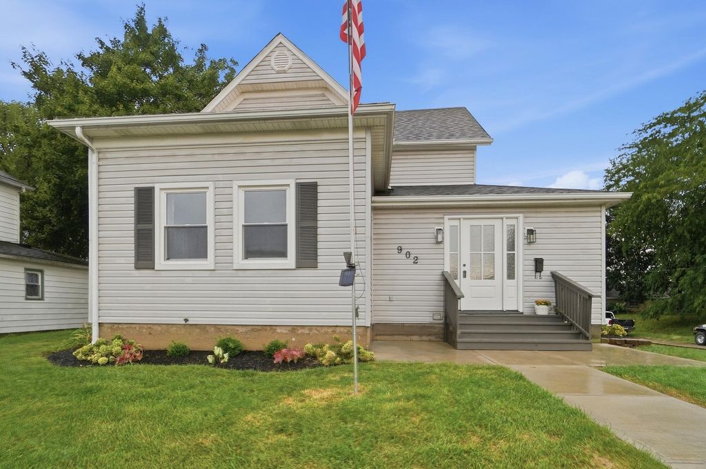 902 S Mulberry Street 902 S Mulberry Street, Troy, OH 45373
