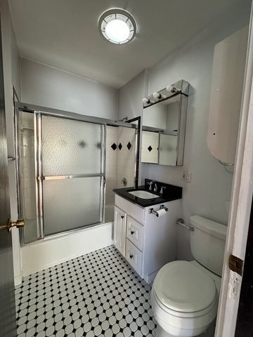 188 Sylvan 188, Malden, MA 02148