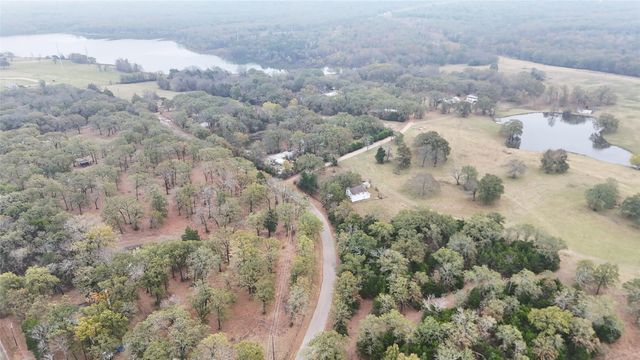 4525 County Road 3706, Wills Point, TX 75169