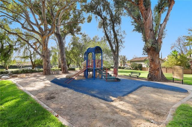 21151 Wood Hollow Lane, Rancho Santa Margarita, CA 92679