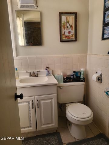 10068 QUEBEC Street, El Paso, TX 79924