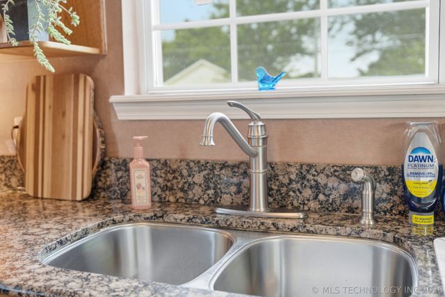 15604 E Oklahoma Street, Catoosa, OK 74116