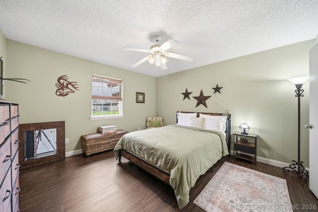 15604 E Oklahoma Street, Catoosa, OK 74116