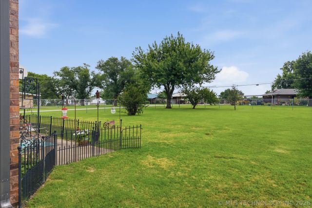 15604 E Oklahoma Street, Catoosa, OK 74116
