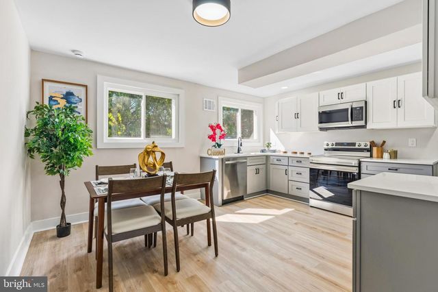 726 GRANT RD, Folcroft, PA 19032