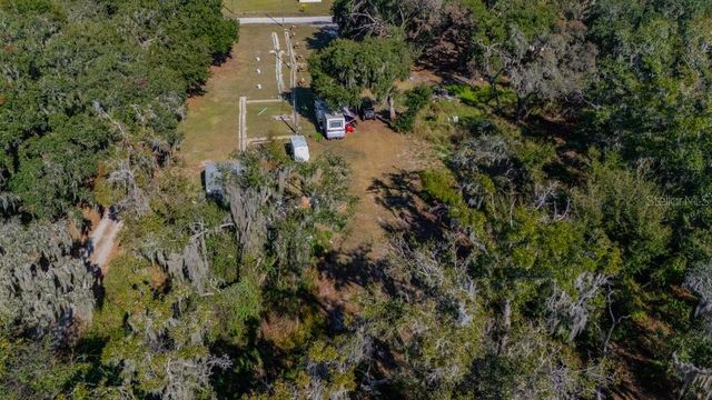 415 HAL COLDING ROAD, Lithia, FL 33547
