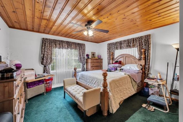 415 HAL COLDING ROAD, Lithia, FL 33547