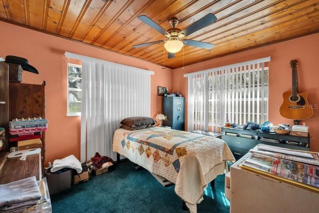 415 HAL COLDING ROAD, Lithia, FL 33547