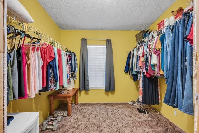 415 HAL COLDING ROAD, Lithia, FL 33547