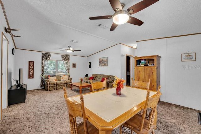 415 HAL COLDING ROAD, Lithia, FL 33547