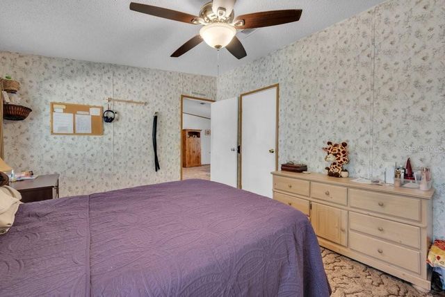 415 HAL COLDING ROAD, Lithia, FL 33547