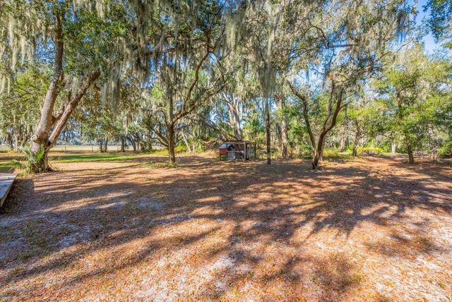 415 HAL COLDING ROAD, Lithia, FL 33547