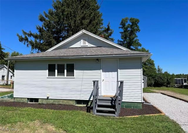 6419 S Ridge Road W, Geneva, OH 44041