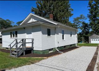 6419 S Ridge Road W, Geneva, OH 44041