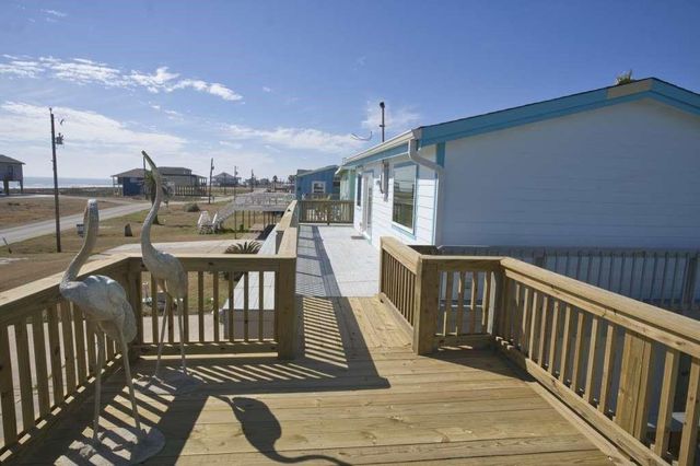 2061 County Road 230, Sargent, TX 77414