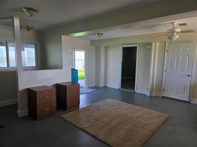 2061 County Road 230, Sargent, TX 77414