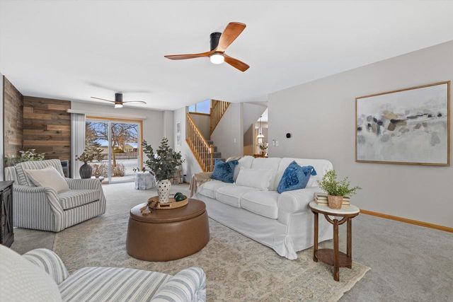 6322 Newcastle LANE, Racine, WI 53402