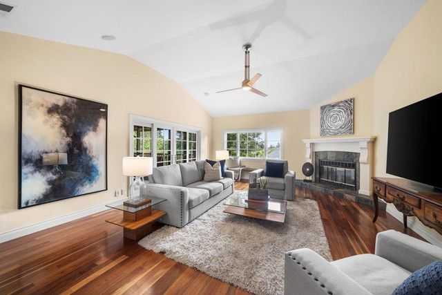 15723 Oak Knoll Drive, Los Gatos, CA 95030