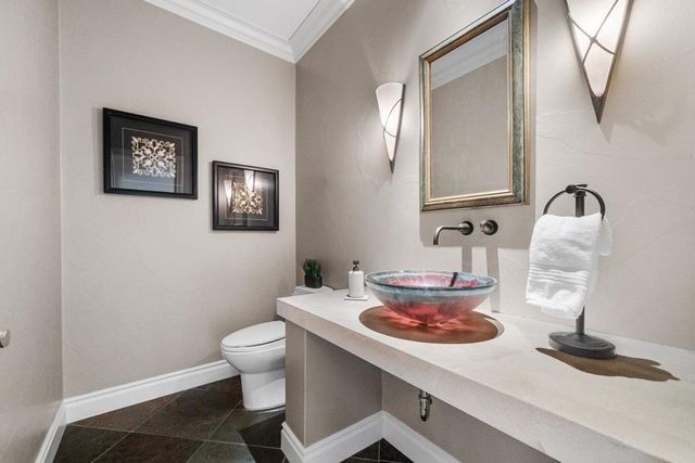 15723 Oak Knoll Drive, Los Gatos, CA 95030