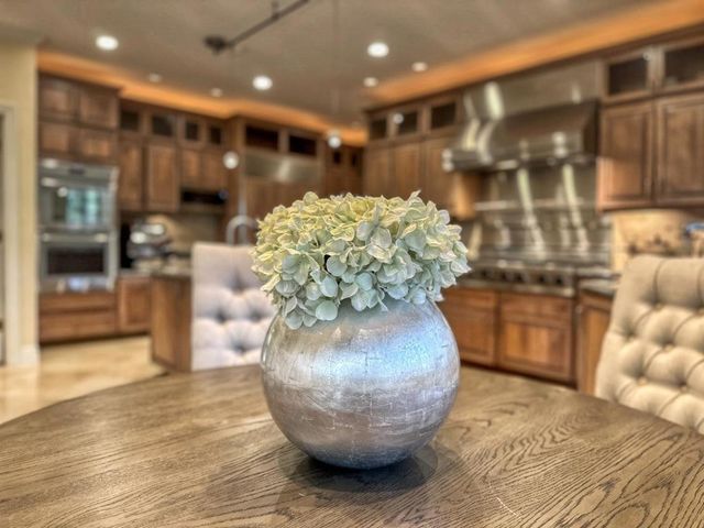 15723 Oak Knoll Drive, Los Gatos, CA 95030