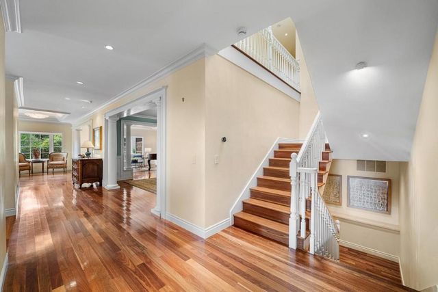 15723 Oak Knoll Drive, Los Gatos, CA 95030
