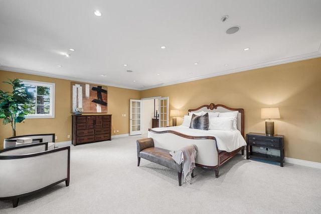 15723 Oak Knoll Drive, Los Gatos, CA 95030