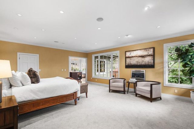 15723 Oak Knoll Drive, Los Gatos, CA 95030