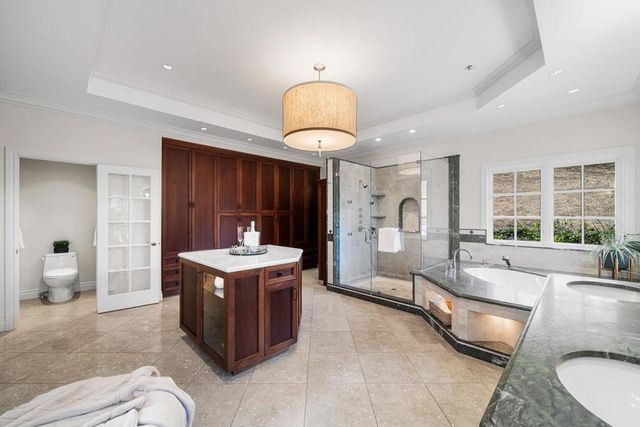 15723 Oak Knoll Drive, Los Gatos, CA 95030