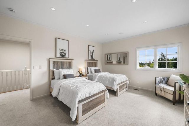 15723 Oak Knoll Drive, Los Gatos, CA 95030