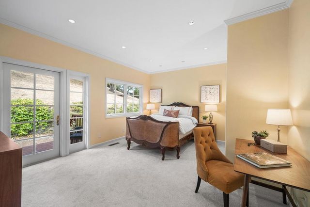 15723 Oak Knoll Drive, Los Gatos, CA 95030