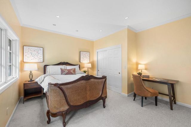 15723 Oak Knoll Drive, Los Gatos, CA 95030