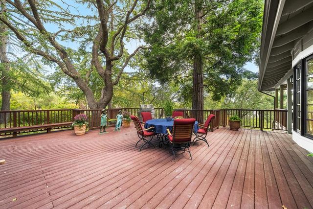 15723 Oak Knoll Drive, Los Gatos, CA 95030