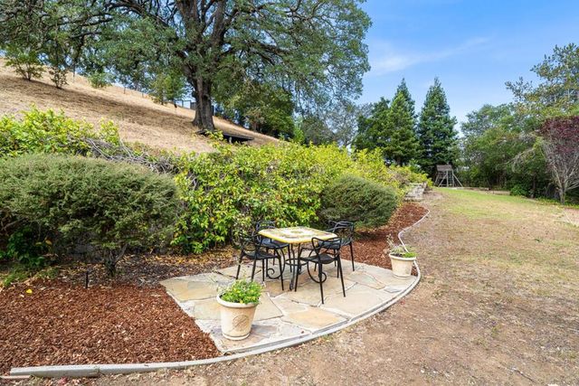 15723 Oak Knoll Drive, Los Gatos, CA 95030