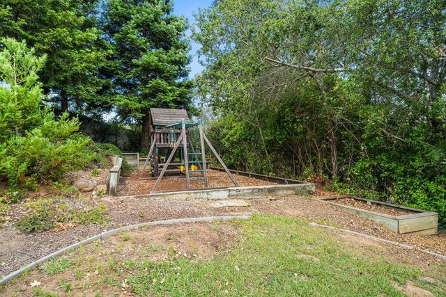 15723 Oak Knoll Drive, Los Gatos, CA 95030