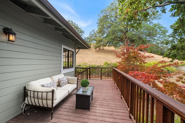 15723 Oak Knoll Drive, Los Gatos, CA 95030