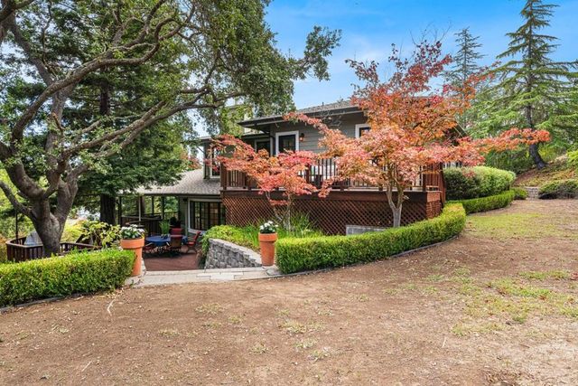 15723 Oak Knoll Drive, Los Gatos, CA 95030
