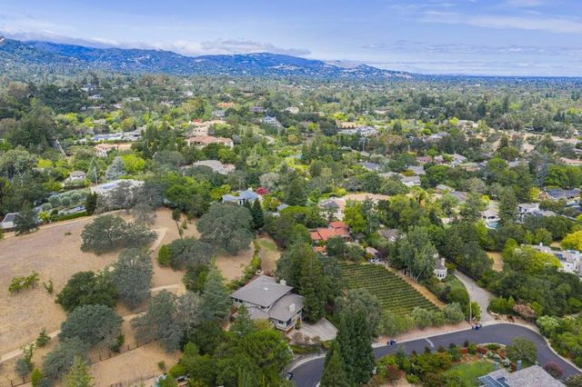 15723 Oak Knoll Drive, Los Gatos, CA 95030