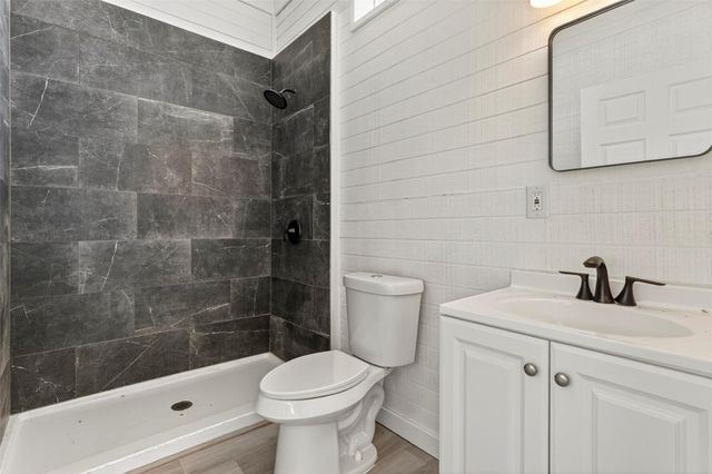 111 Starlight PATH, Red Rock, TX 78662