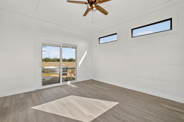 111 Starlight PATH, Red Rock, TX 78662