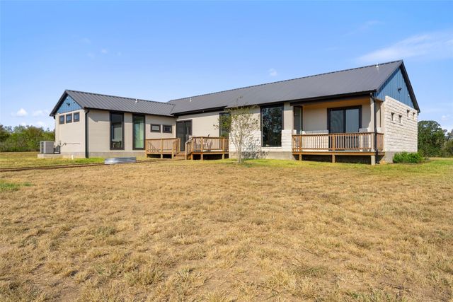 111 Starlight PATH, Red Rock, TX 78662